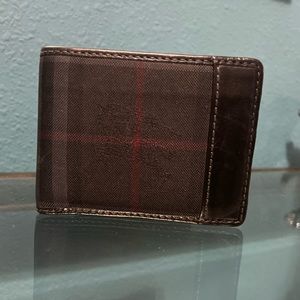 Authentic Men’s Burberry wallet